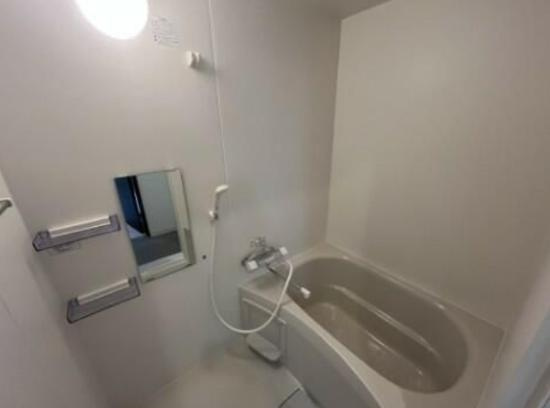 ジーメゾン入間東藤沢の浴室|ゆったり過ごせるお風呂です