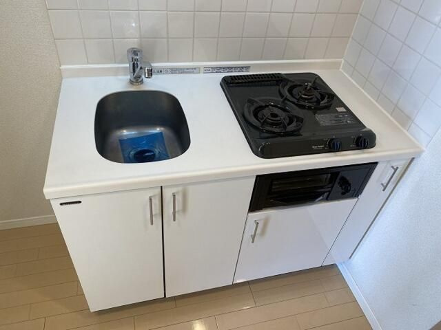 リファイズ小岩のキッチン