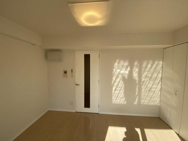 リファイズ小岩の居間・リビング