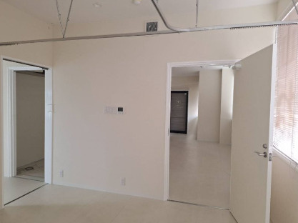 大津市一里山１丁目の事務所の内装