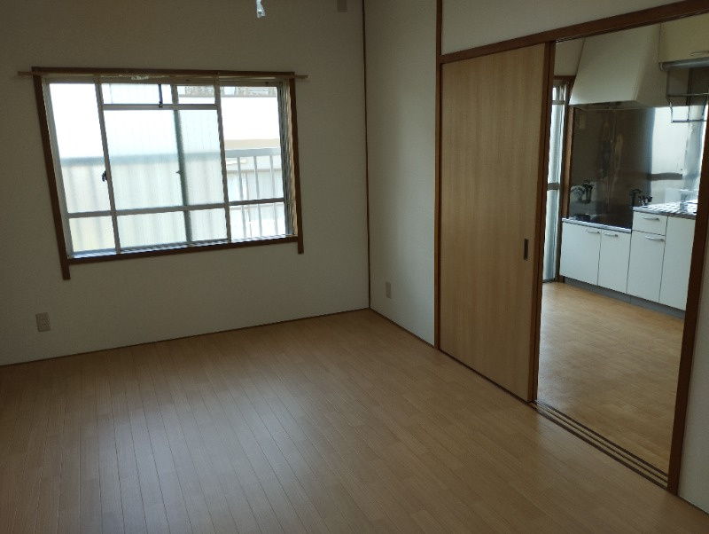 増田ハイツの居間・リビング