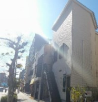 エトワールJUNのエントランス