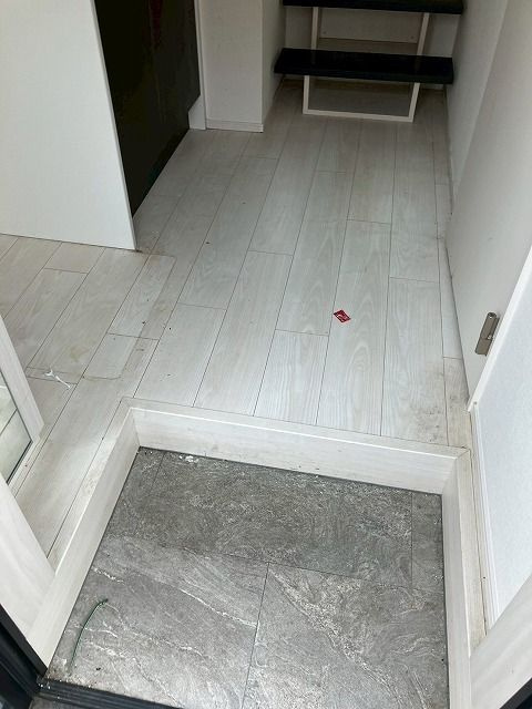 ハーモニーテラス宇喜田町Ⅱの玄関