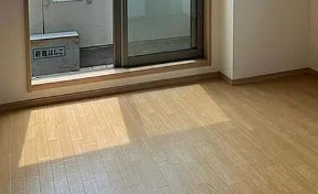 メゾン・ド・ラブリコの居間・リビング