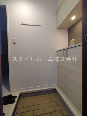 【玄関】 | グランシード三ノ輪B