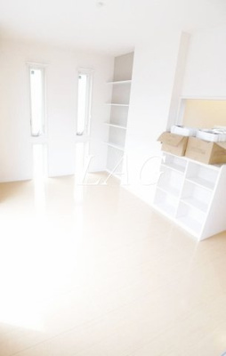 【居間・リビング】 | フローラ | 洋室のお部屋です。