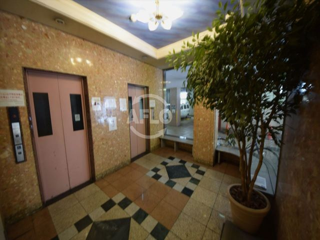 フィレンツェのロビー|フィレンツェ　メールボックス