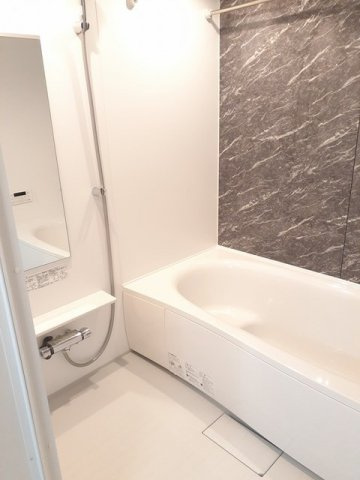 アゼリアガーデンの浴室