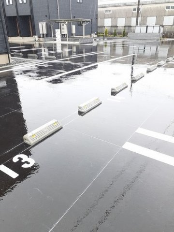 フェニーチェ　ミナ　Ⅲの駐車場