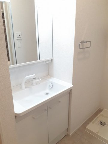 フェニーチェ　ミナ　Ⅲの洗面所