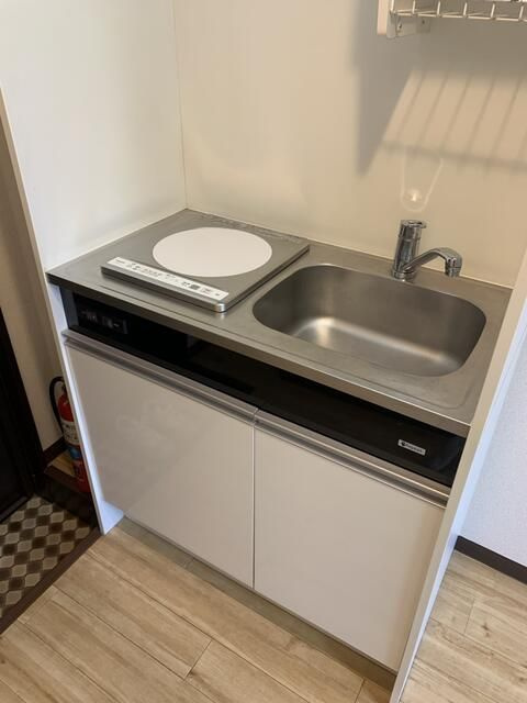 ビビアンコート猫実のキッチン