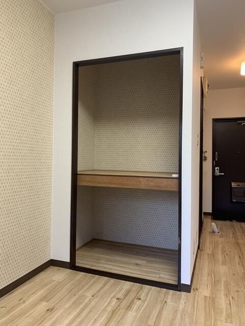 ビビアンコート猫実の収納