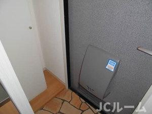 アークフラッティの玄関