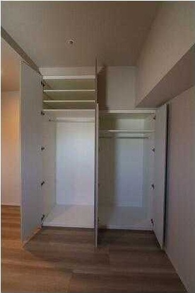 ルジェンテ・バリュ上野根岸の収納