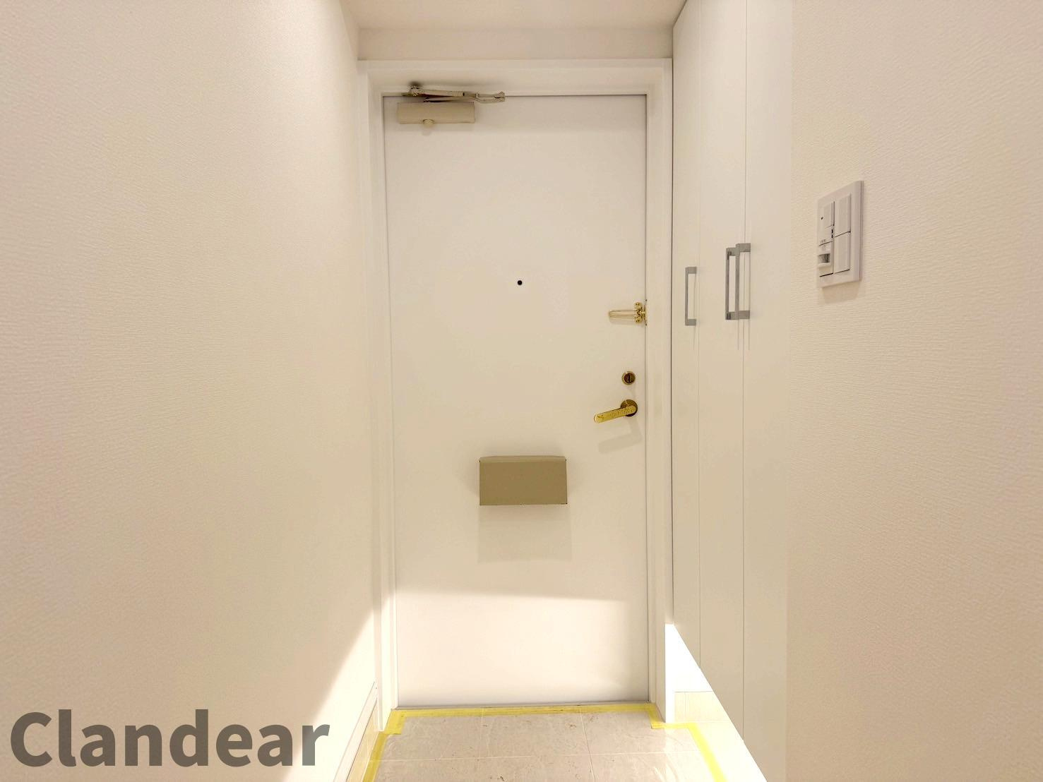 エヴァーグリーン立石の玄関|ドキドキの新生活も、安心してスタート。ぴったりの住まいを見つけませんか？クランディアが一緒に住まい選びをサポートします‼　まずは、お気軽にお問合せください　＃クランディア