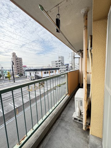 グランディア灘南通のバルコニー