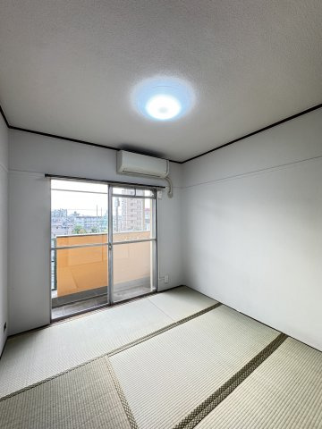 グランディア灘南通の和室