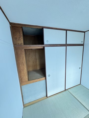 グランディア灘南通の収納