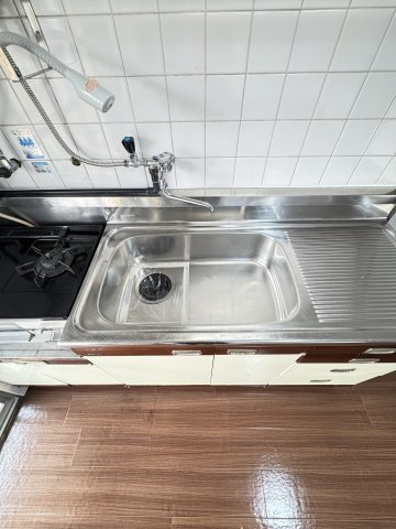 グランディア灘南通のキッチン