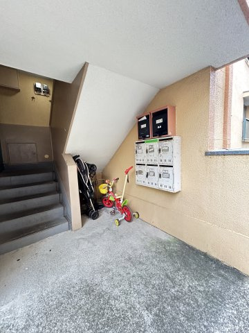 グランディア灘南通のロビー