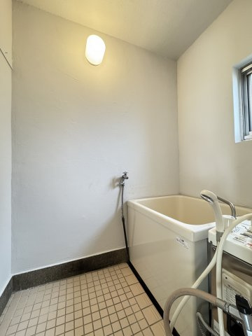 グランディア灘南通の浴室