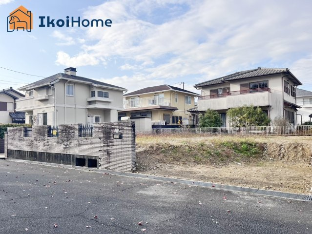 神戸市西区狩場台2丁目全2区画B号地　土地の周辺|西神中央駅まで徒歩約27分！自転車なら８分で行けます！整形地ですので建物プランも立てやすいです！