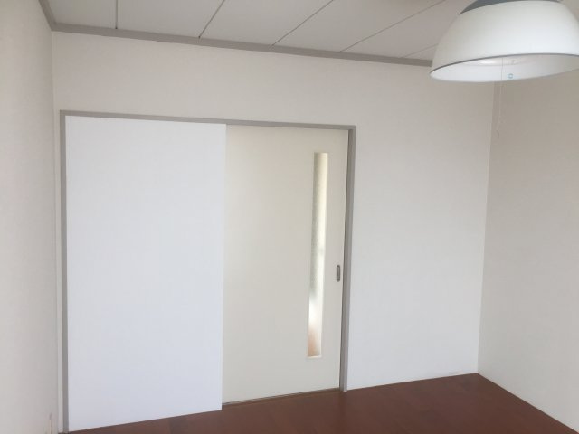 シティハイムの洋室