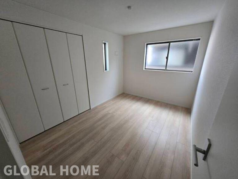 東大阪市池島町　新築分譲住宅の洋室