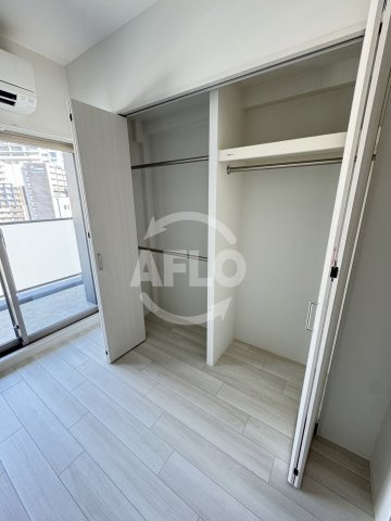 アーバネックス梅田中崎町Ⅱ　扇町小学校区の収納|アーバネックス梅田中崎町II　クローゼット