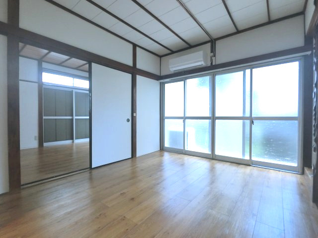 【居間・リビング】