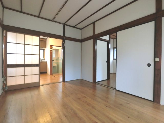 【居間・リビング】