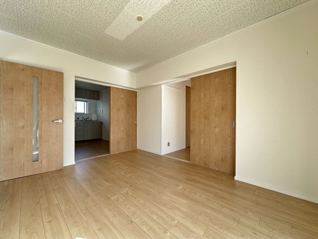 高倉台４団地18号棟の居間・リビング