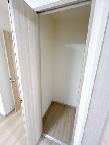 小山市中久喜1丁目　中古戸建の収納