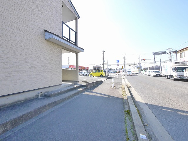 善紀ハイツの駐車場|駐車場に車を止められます