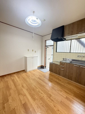 【居間・リビング】 | しゅんせいハイツⅡ