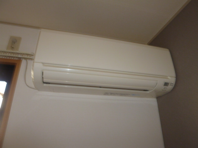 ピオーネ三宅の設備|エアコン
