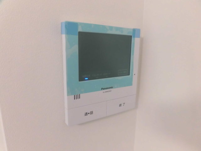 【セキュリティ】 | TVモニター付きインターホンなので女性の方も安心です