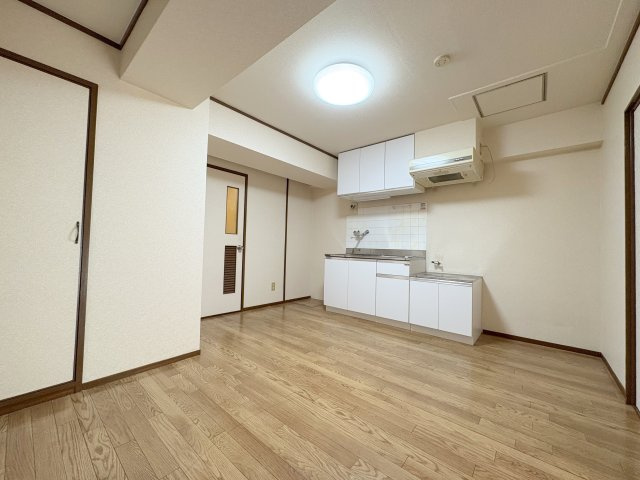 城北ハイツの居間・リビング