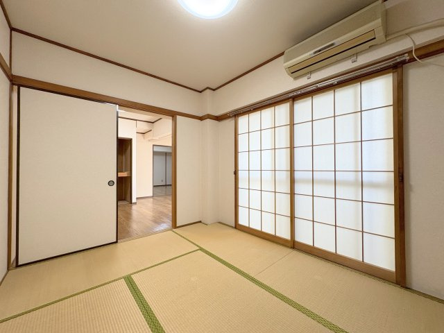 城北ハイツの和室