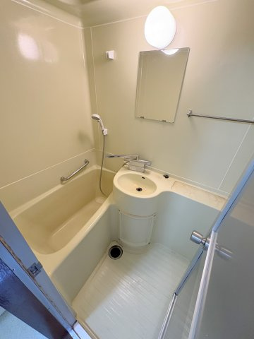 城北ハイツの浴室