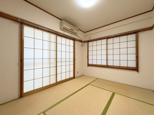 城北ハイツの和室