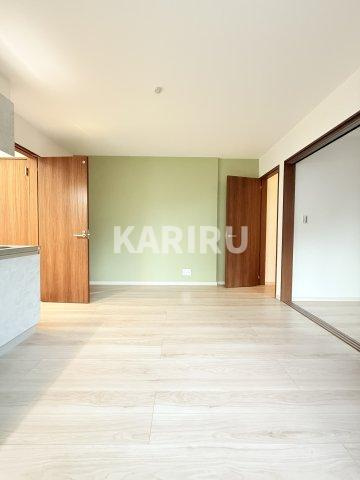 Ｓ　Ａｐｔ．門真城垣町の居間・リビング