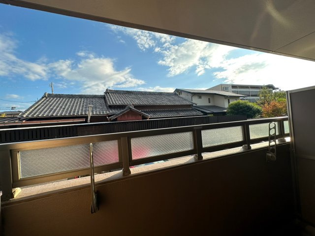 ラフィネ　小川の展望