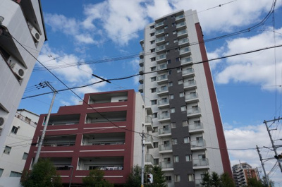 【外観】 | カサーレ大阪城公園 | 鴫野小学校徒歩3分の3LDK！自然やイベントが豊富な大阪城公園が徒歩圏内