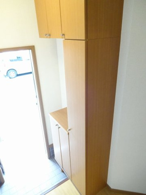 【玄関】 | サンシェ－ルＡ