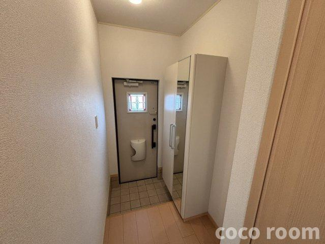 エム・スクエアー　ガーデン　Ⅰの玄関