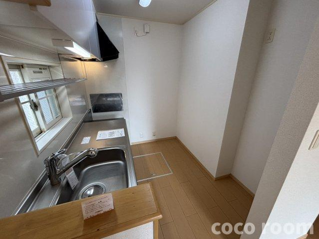 エム・スクエアー　ガーデン　Ⅰの居間・リビング