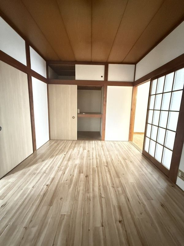 しゅんせいハイツⅡの洋室