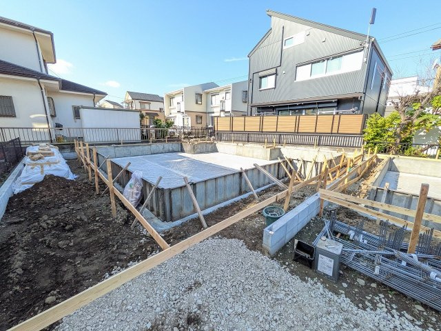 八王子市　長房町　新築一戸建て　２４ー１期の外観|～高尾駅徒歩23分・西八王子駅徒歩29分　太陽光パネル搭載　省エネ性能認定住宅～