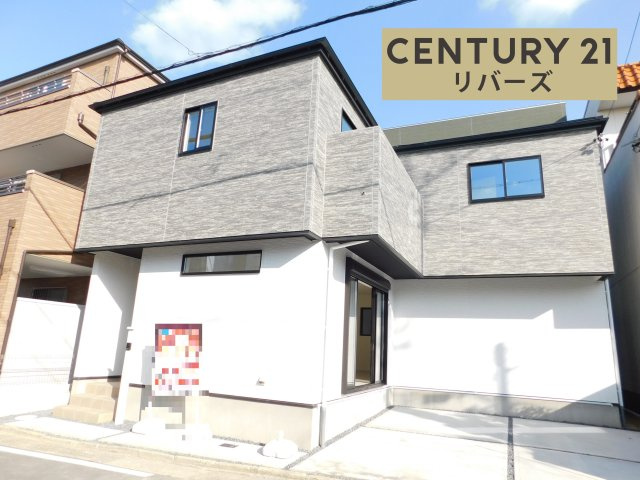 名古屋市中村区高道町６丁目の新築一戸建の外観|☆限定１棟☆　　新価格！！　いつでも見学出来ます♪（お問合せ当日、平日、水曜、夜間でもＯＫ）　地下鉄東山線「本陣」駅１０分！　駐車並列２台ＯＫ！　スーパーやコンビニ、小・中学校など周辺環境充実♪